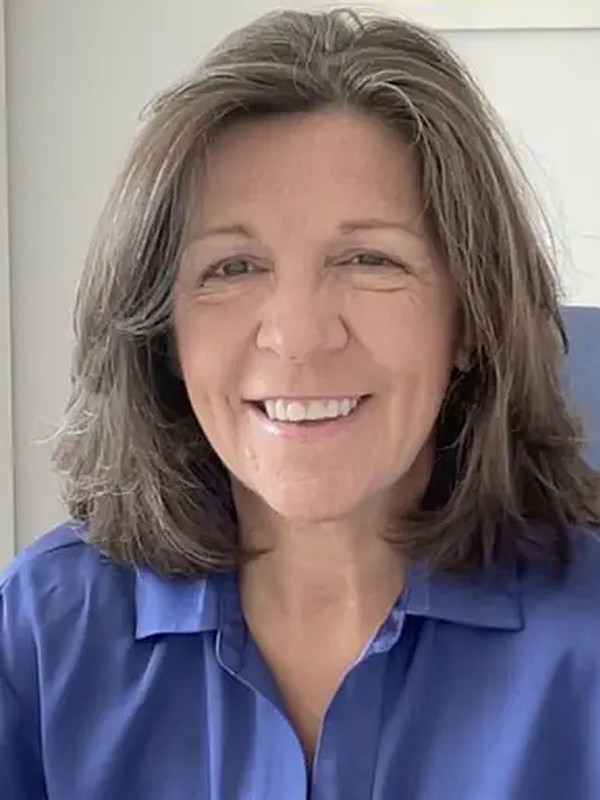 Lucy, CEO of Bounce Forward