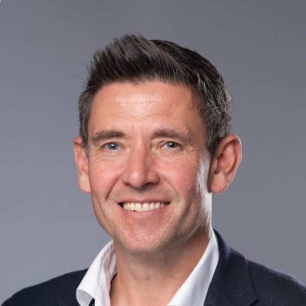 Mark, founder of askKira